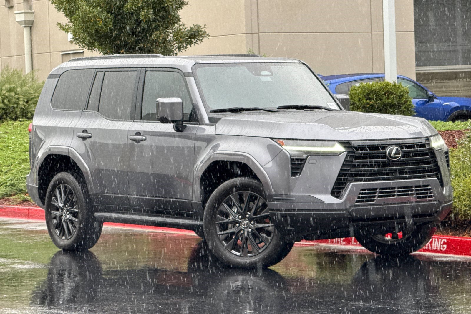 2024 Lexus GX 550 Premium photo 2