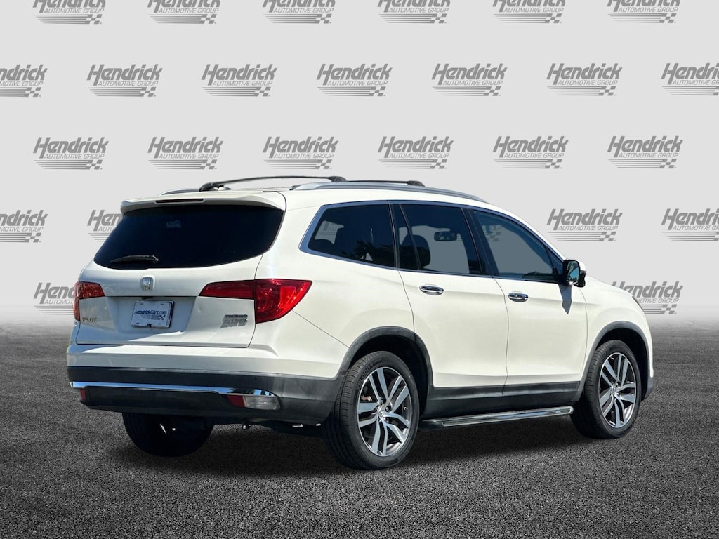Used 2016 Honda Pilot Touring SUV