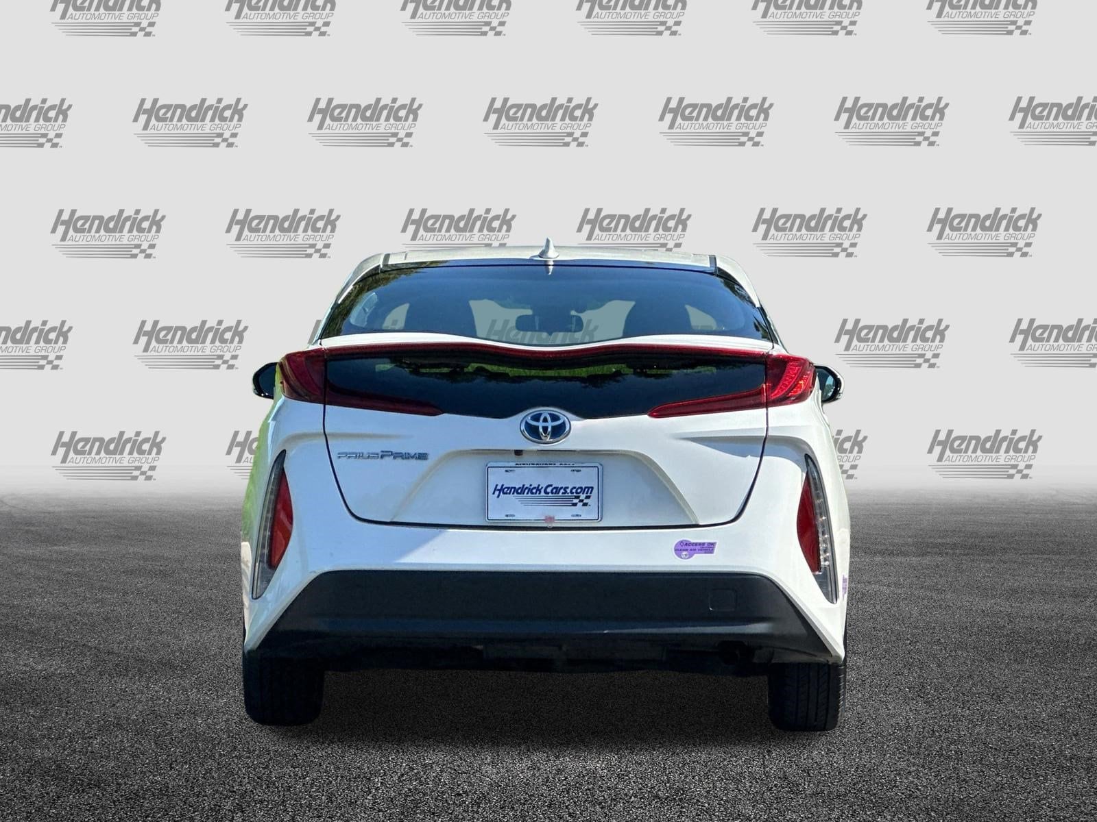 2019 Toyota Prius Prime Premium photo 4