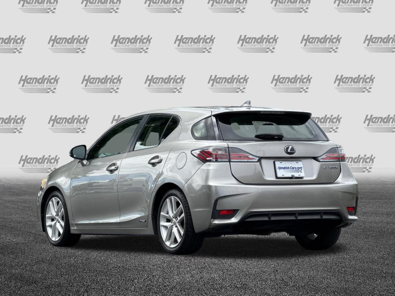 2017 LEXUS CT 200h