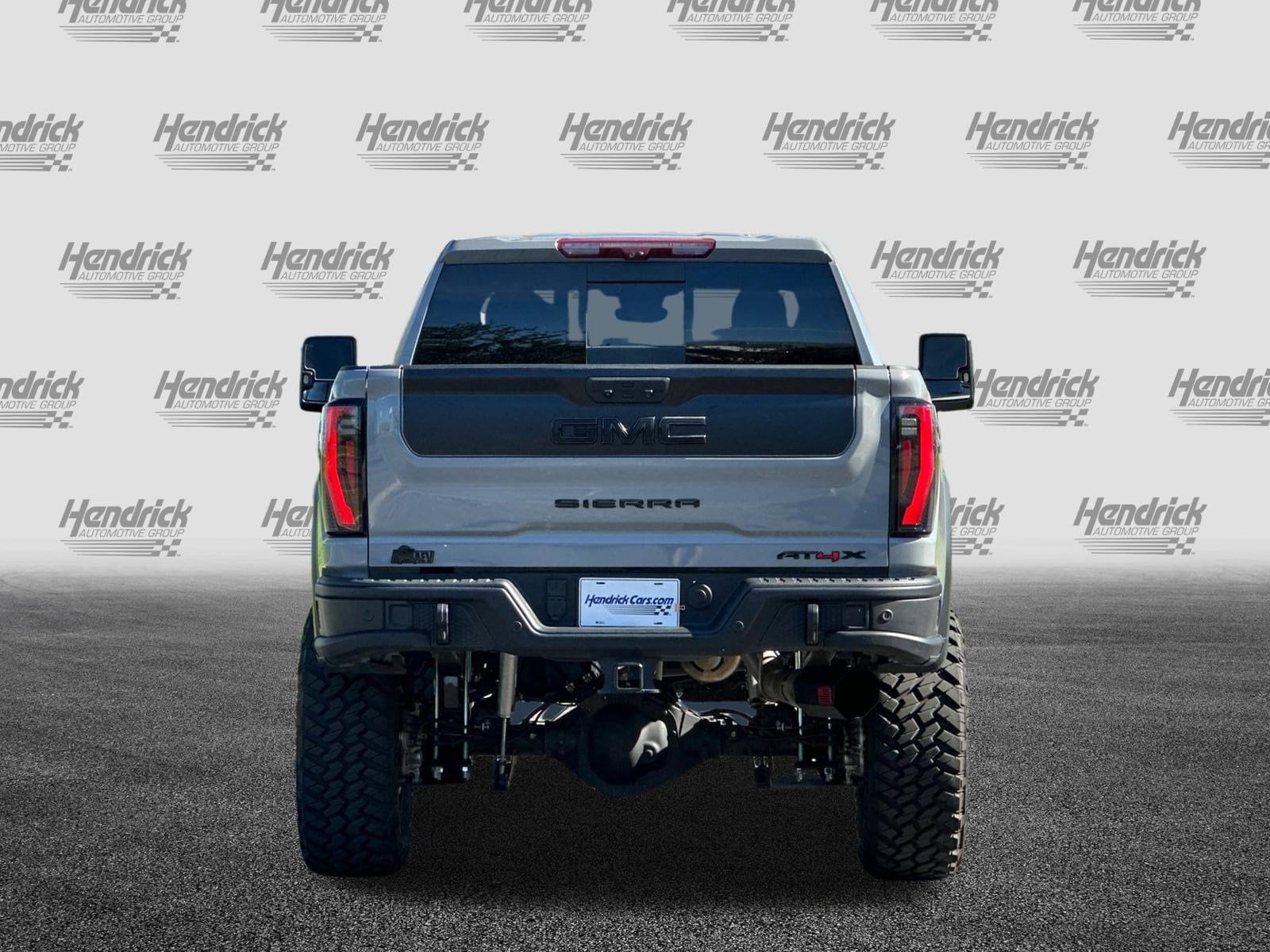 2024 GMC Sierra 2500HD AT4X photo 4