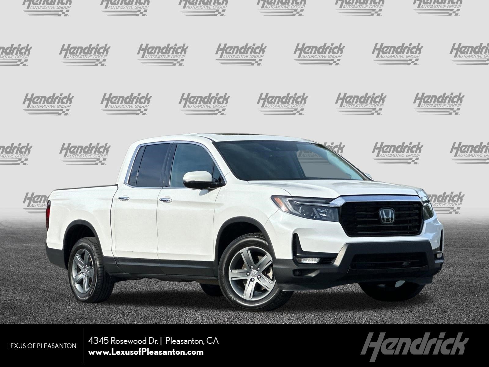 2023 Honda Ridgeline RTL-E AWD's photo