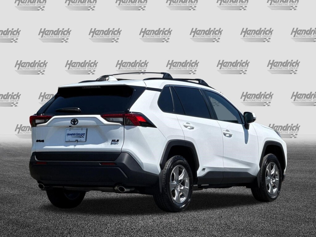 Used 2025 Toyota RAV4 Hybrid XLE SUV