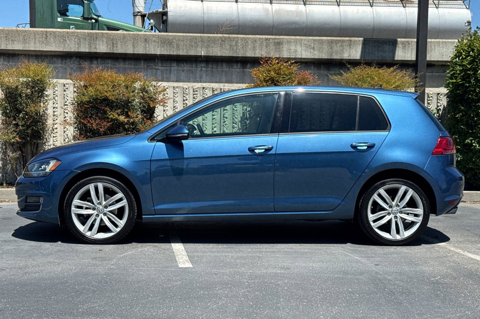 2015 Volkswagen Golf TSI S photo 6