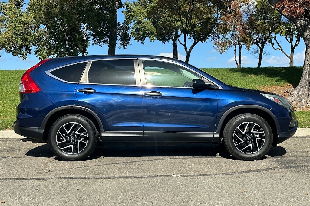 Used 2016 Honda CR-V SE SUV