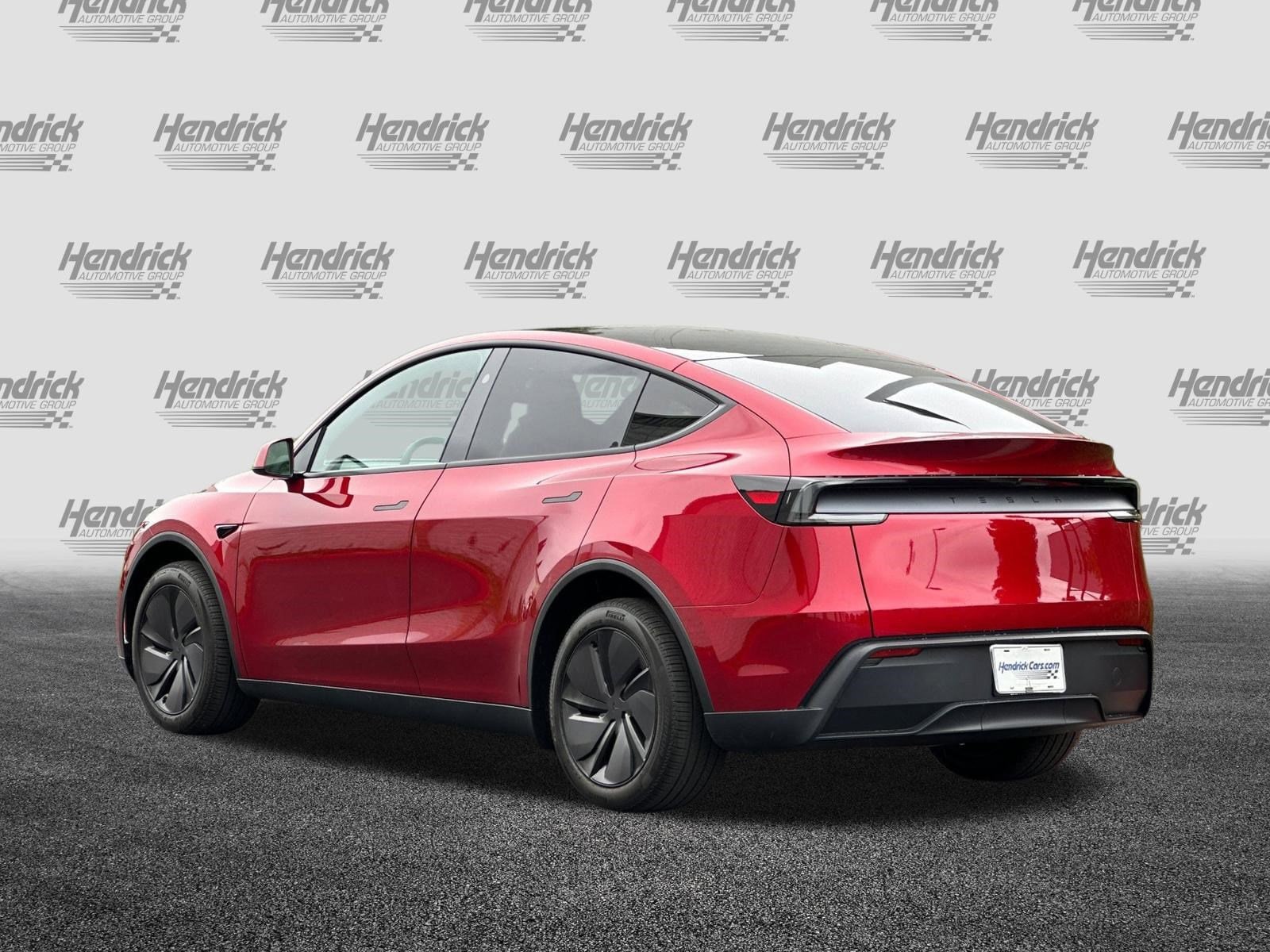 2026 Tesla Model Y Premium photo 5