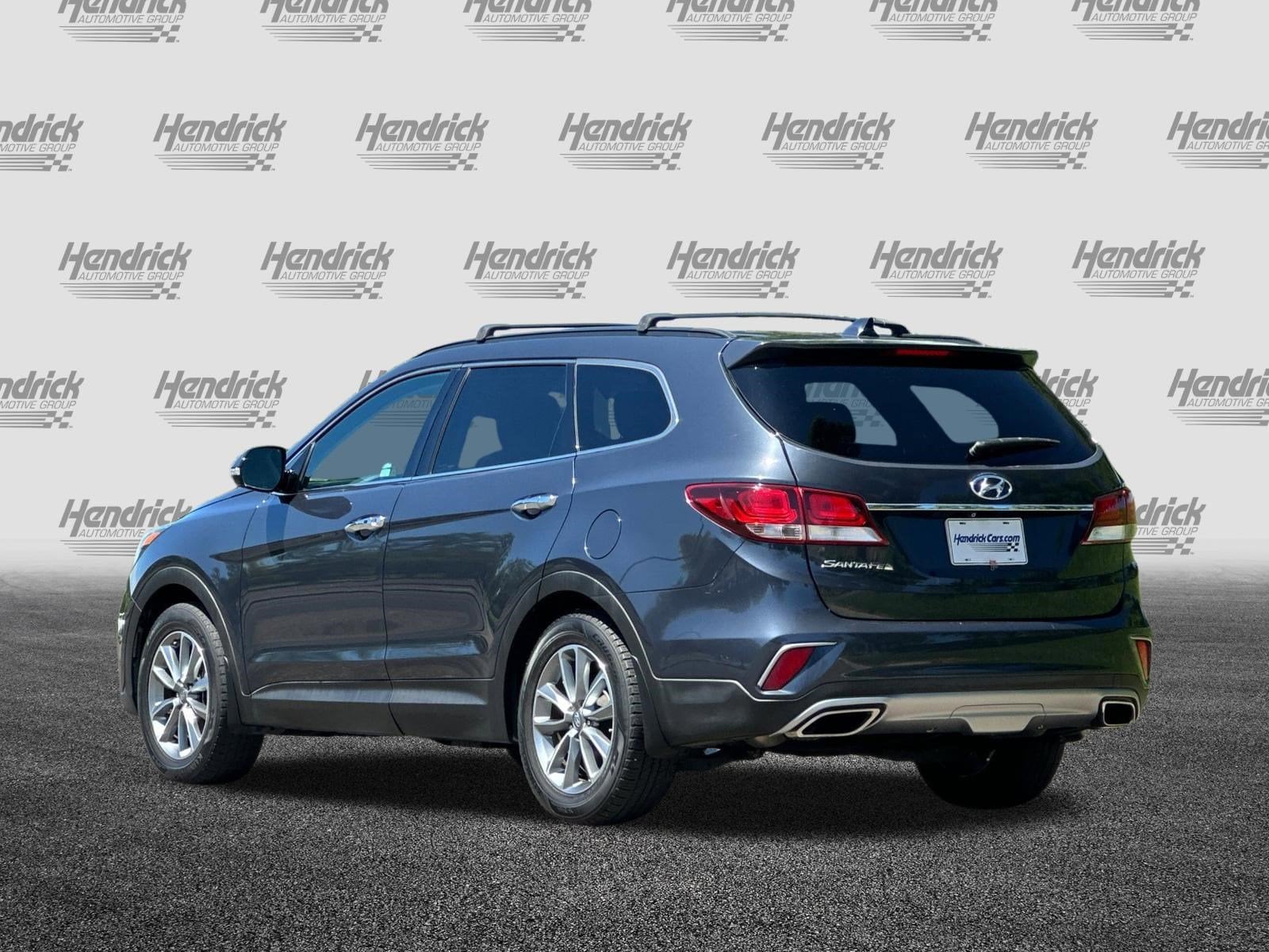 2018 Hyundai Santa Fe SE photo 5