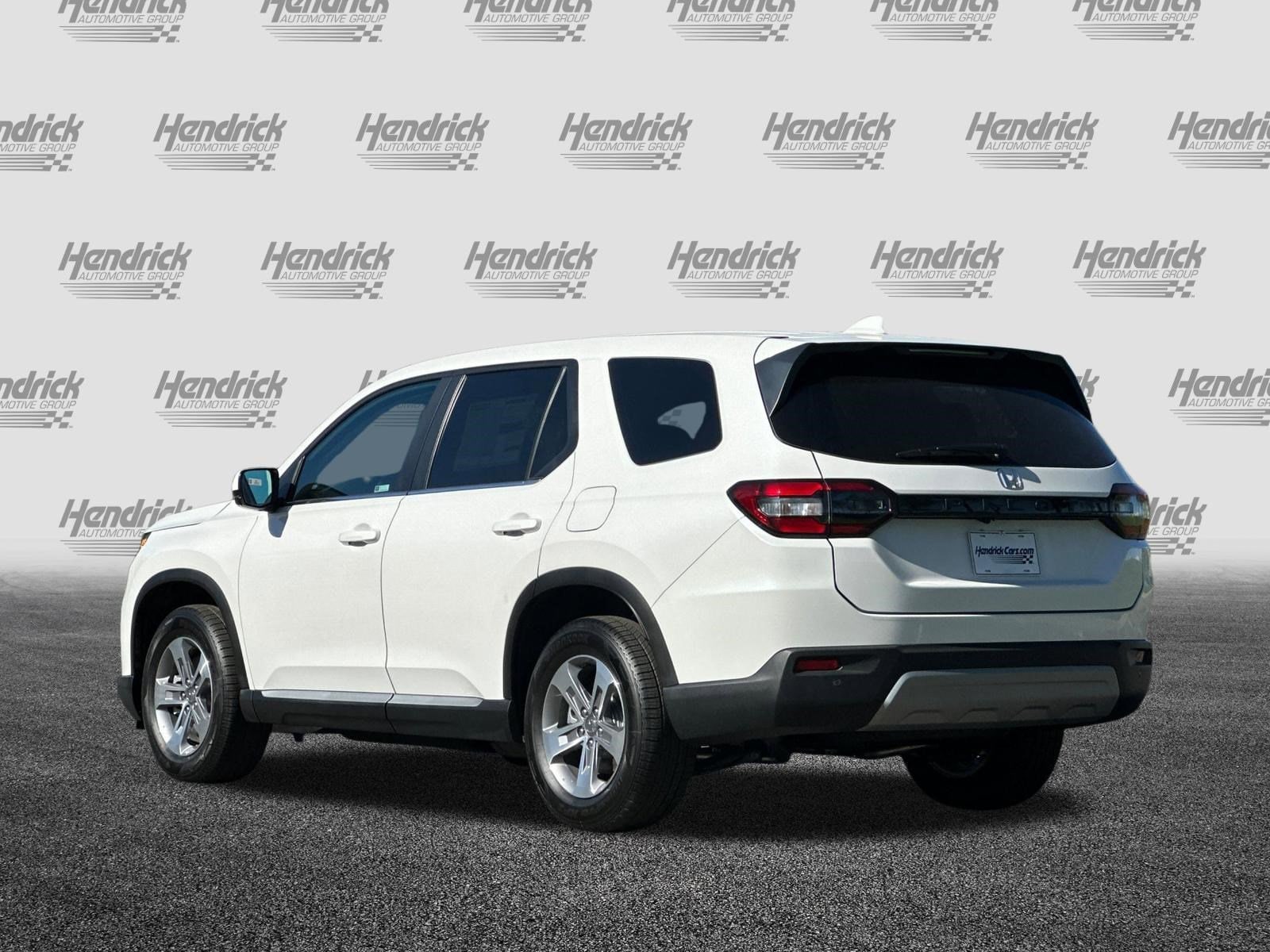 2025 Honda Pilot EX-L photo 5