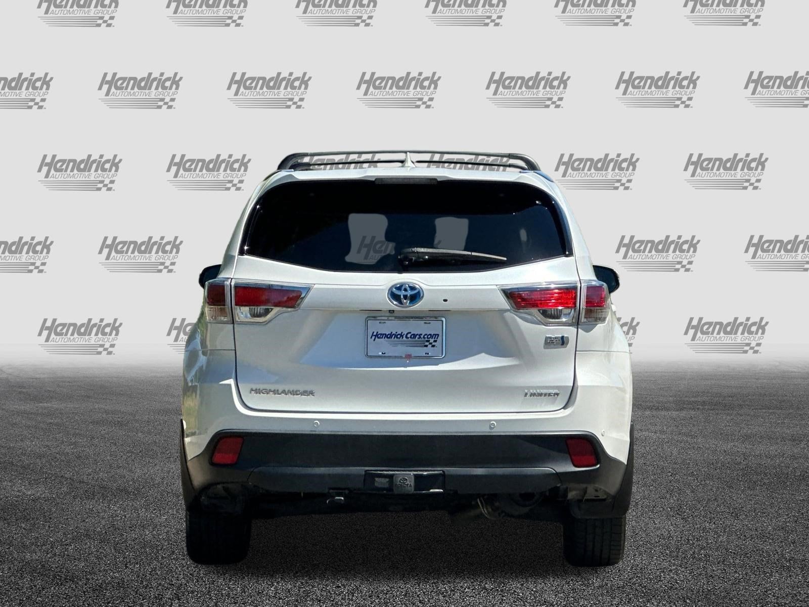 2016 Toyota Highlander Hybrid Limited Platinum photo 4