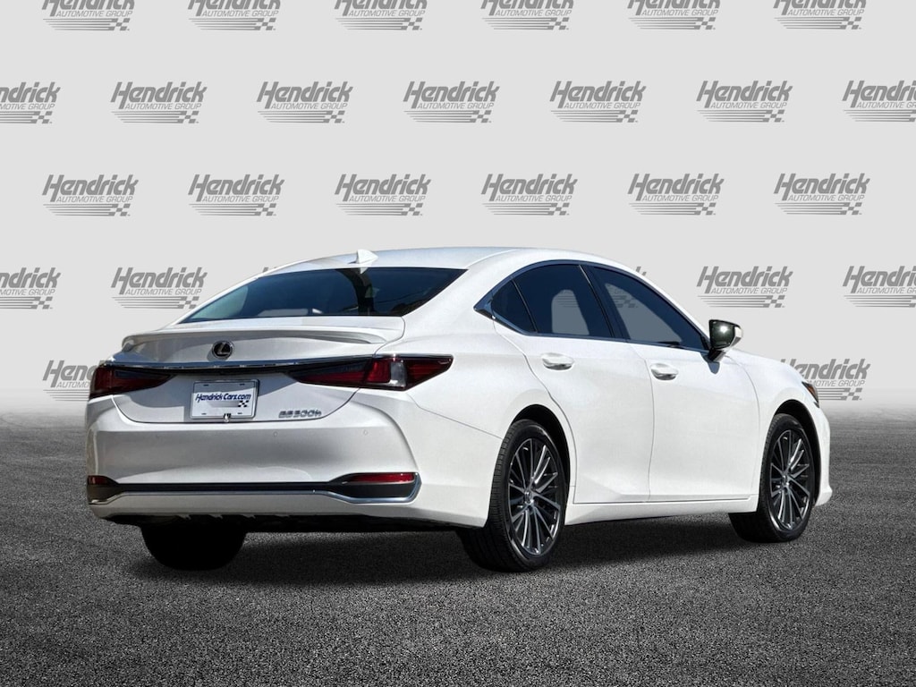 Certified 2025 Lexus ES 300h 300h Sedan