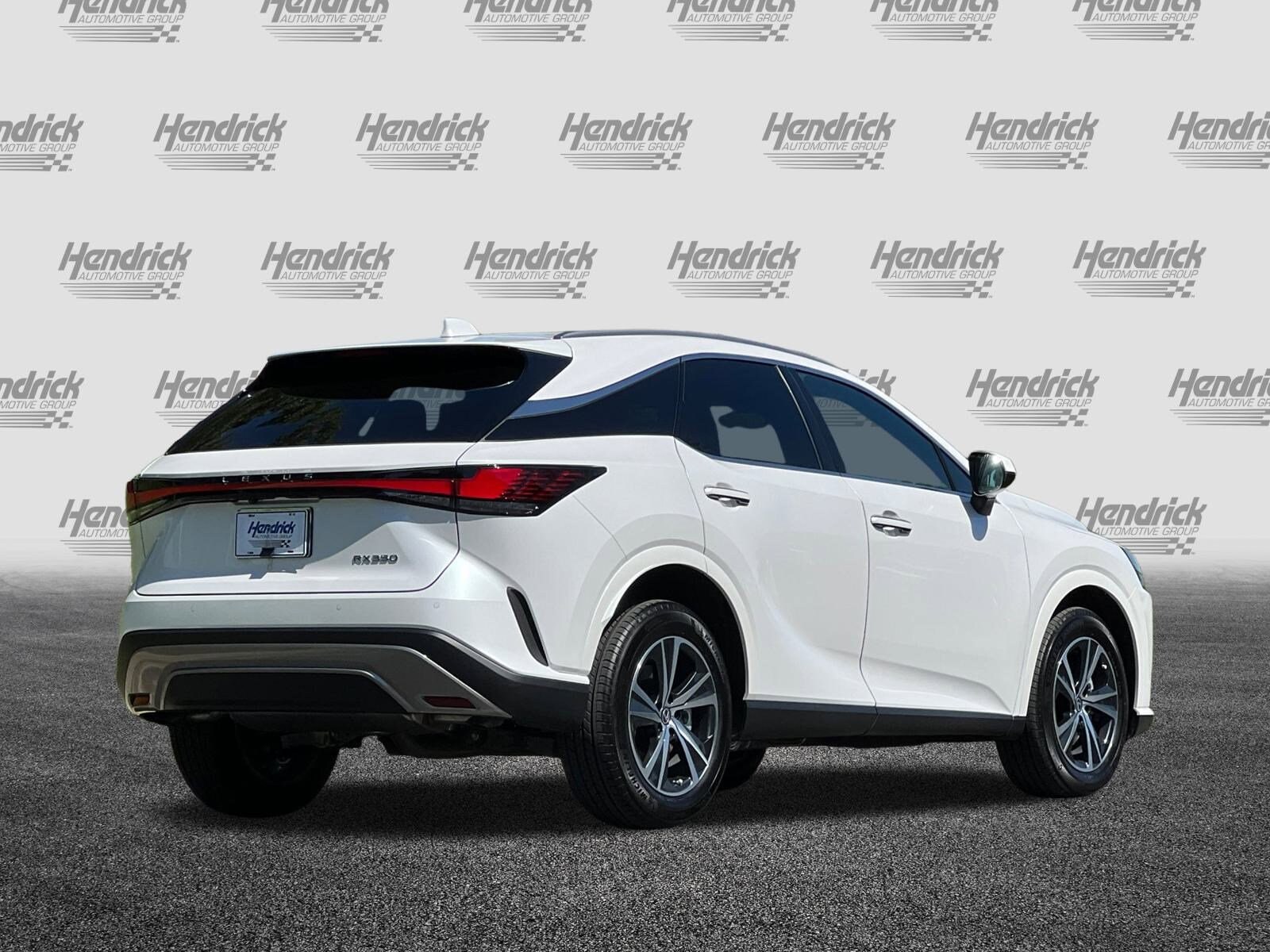 2024 Lexus RX 350 photo 3