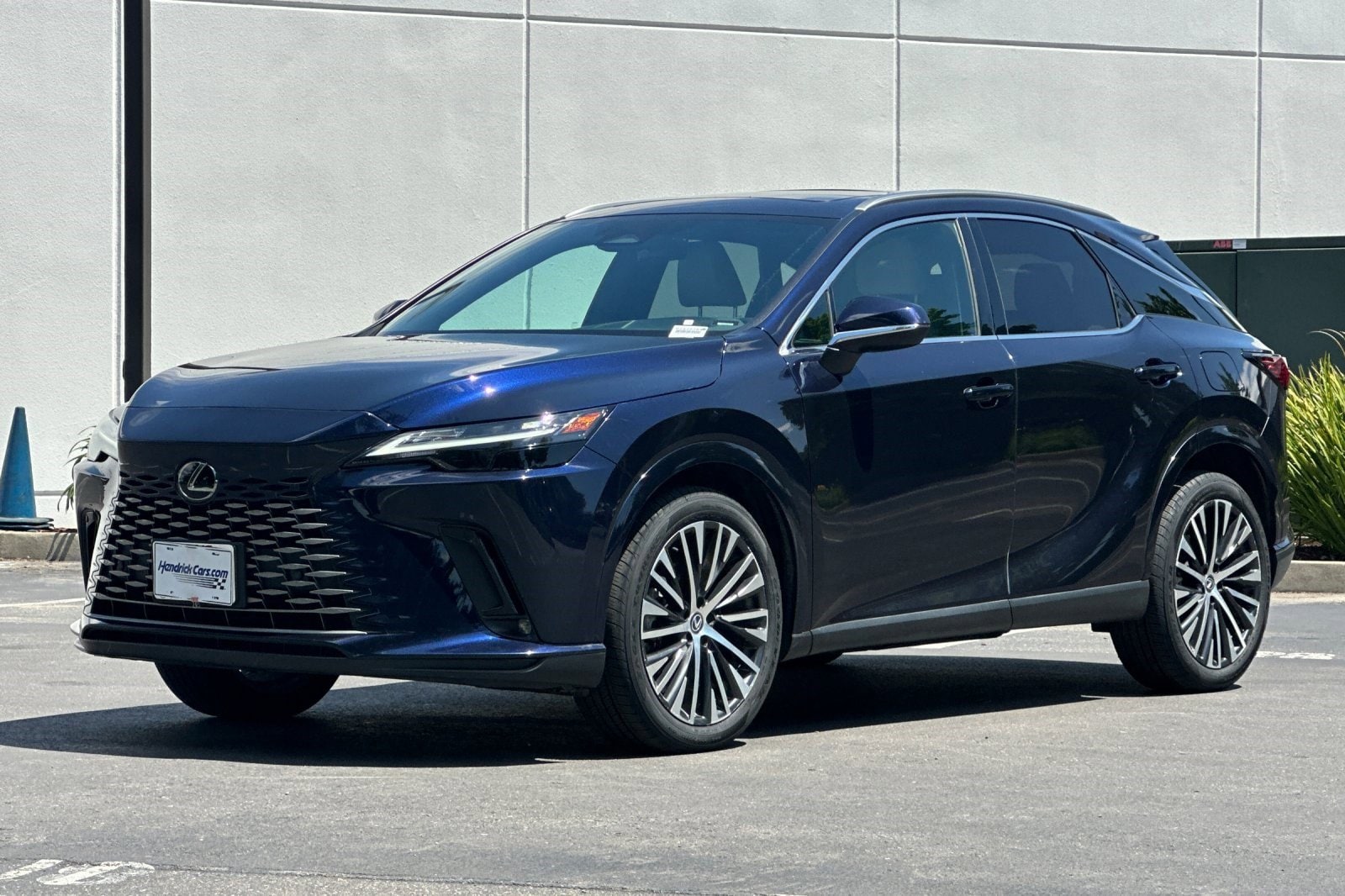 2023 LEXUS RX 350h Premium Plus photo 3