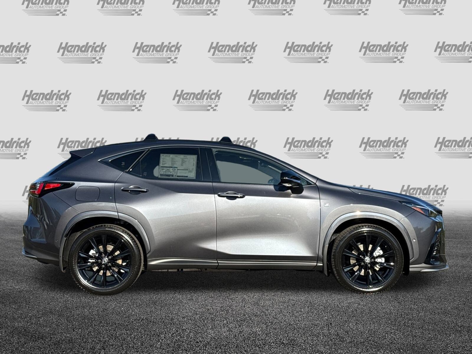 2026 Lexus NX 450h+ F SPORT Handling photo 4