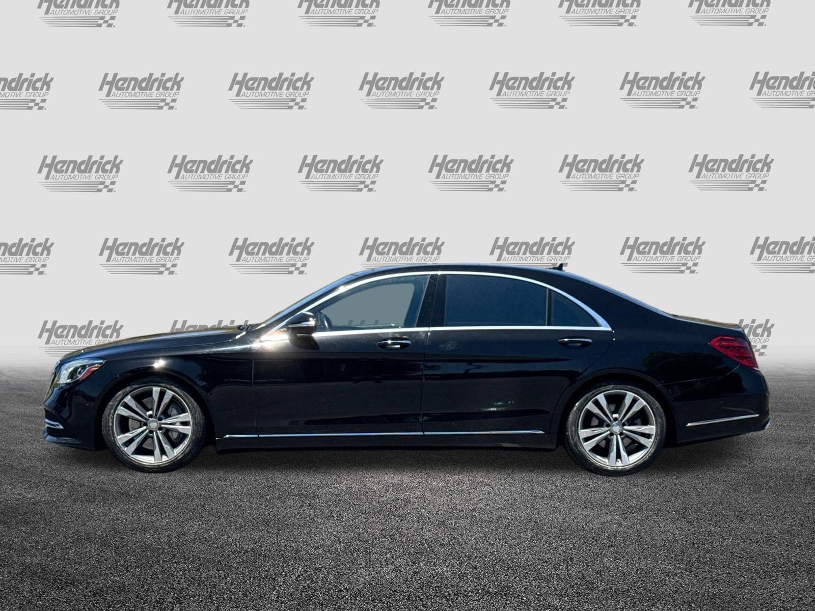 Mercedes-Benz S-Class S 560