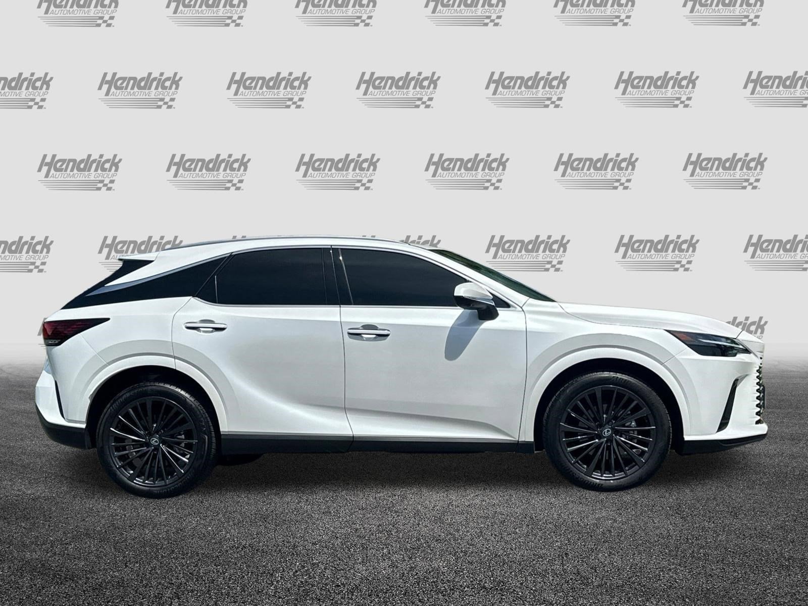 2026 LEXUS RX 350h Premium photo 2