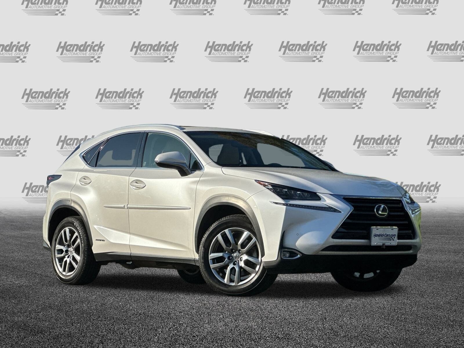 2015 Lexus NX 300h Luxury photo 2