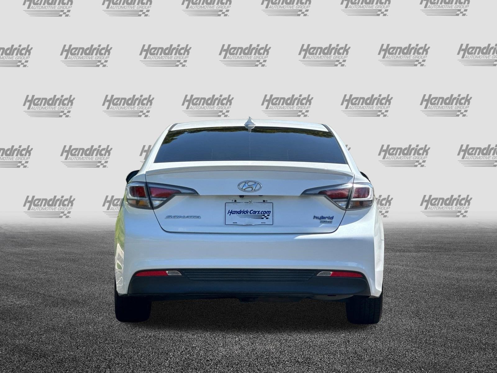 2017 Hyundai Sonata Hybrid Limited photo 4