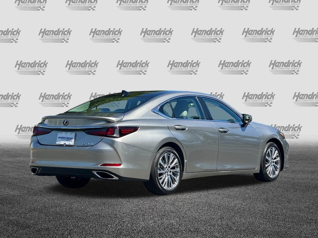 Used 2021 Lexus ES 350 Sedan