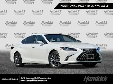 2025 LEXUS ES 300h LUXURY Car