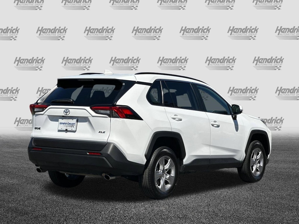Used 2025 Toyota RAV4 XLE SUV