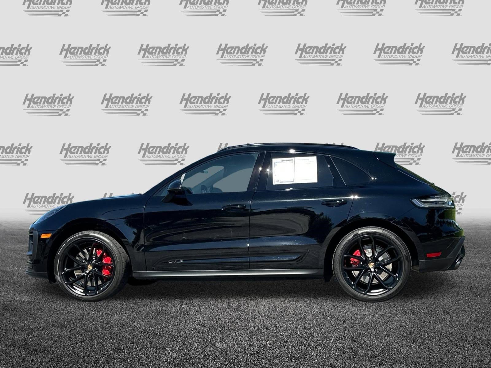 2024 Porsche Macan GTS photo 6