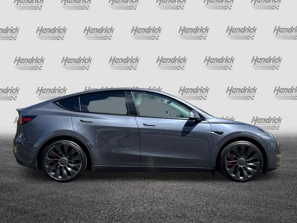 Used 2022 Tesla Model Y Performance SUV