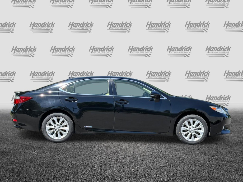 Used 2015 Lexus ES 300h Hybrid Sedan