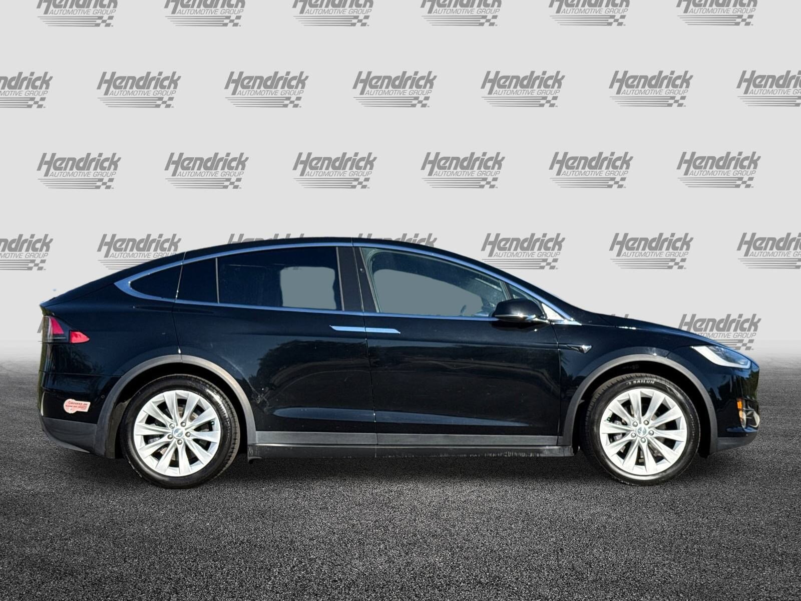 2019 Tesla Model X Long Range photo 2
