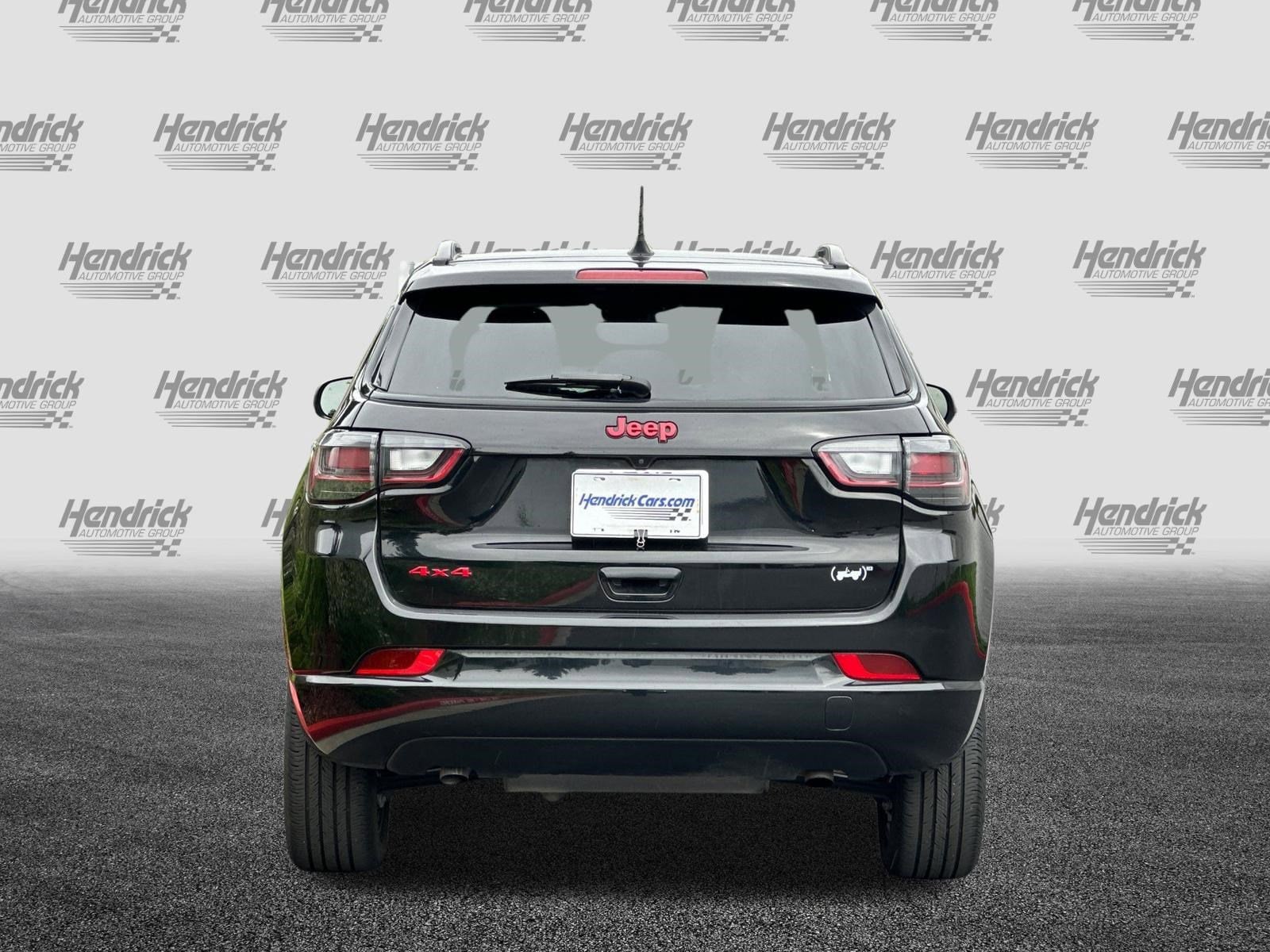 2023 Jeep Compass (RED) Edition photo 4