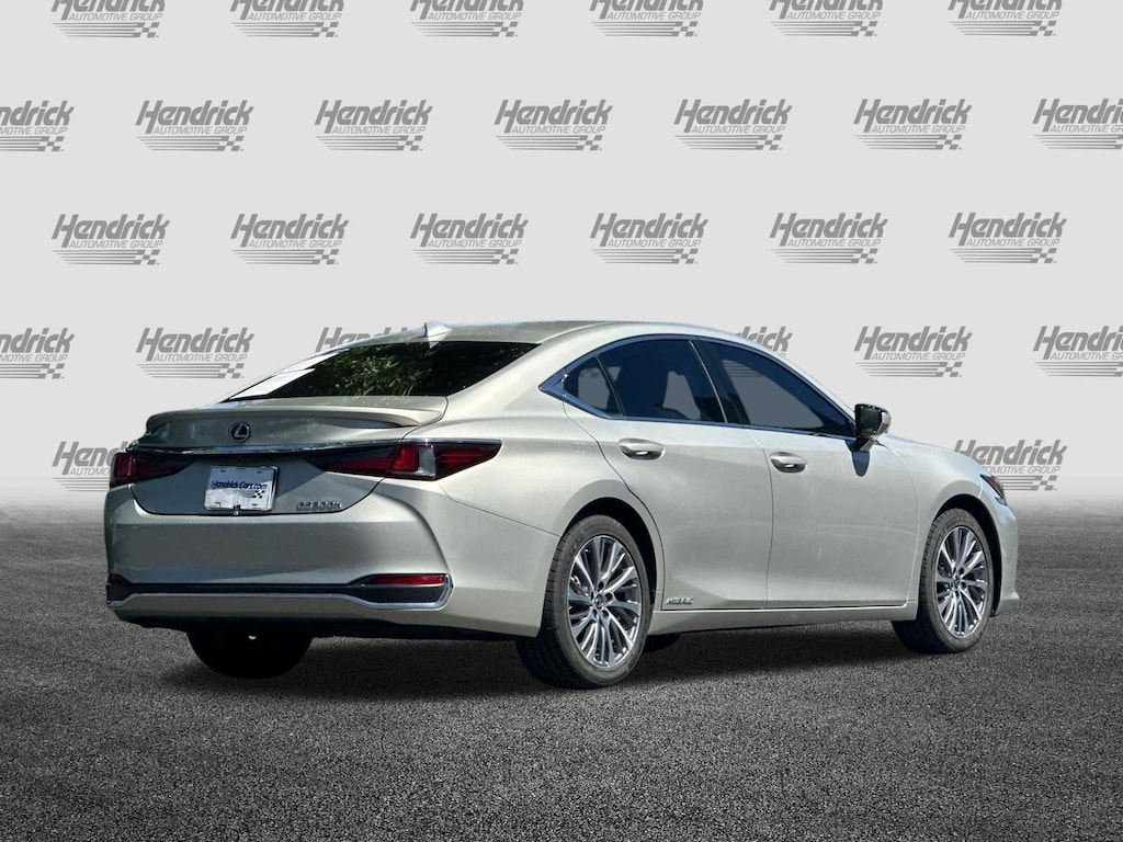 Certified 2020 Lexus ES 300h 300h Sedan