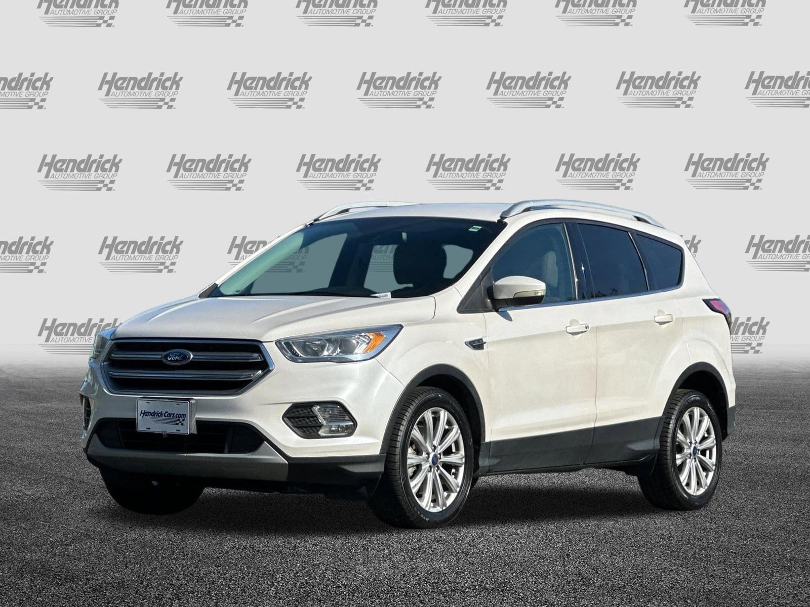 2017 Ford Escape Titanium photo 3