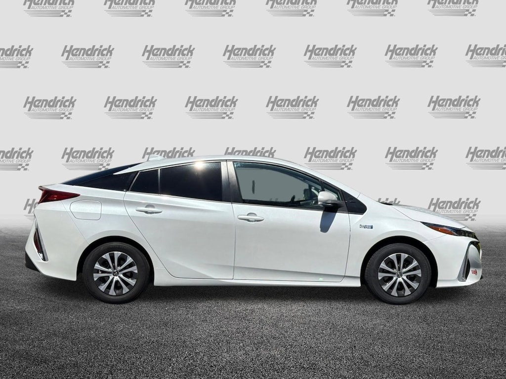 Used 2022 Toyota Prius Prime XLE Hatchback