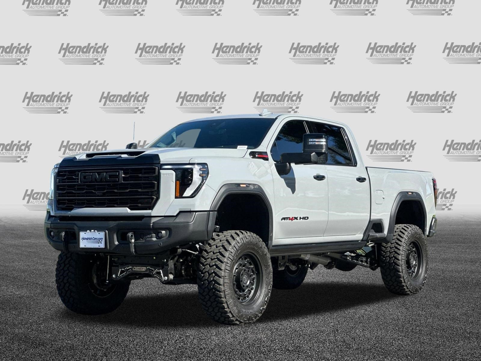 2024 GMC Sierra 2500HD AT4X photo 3