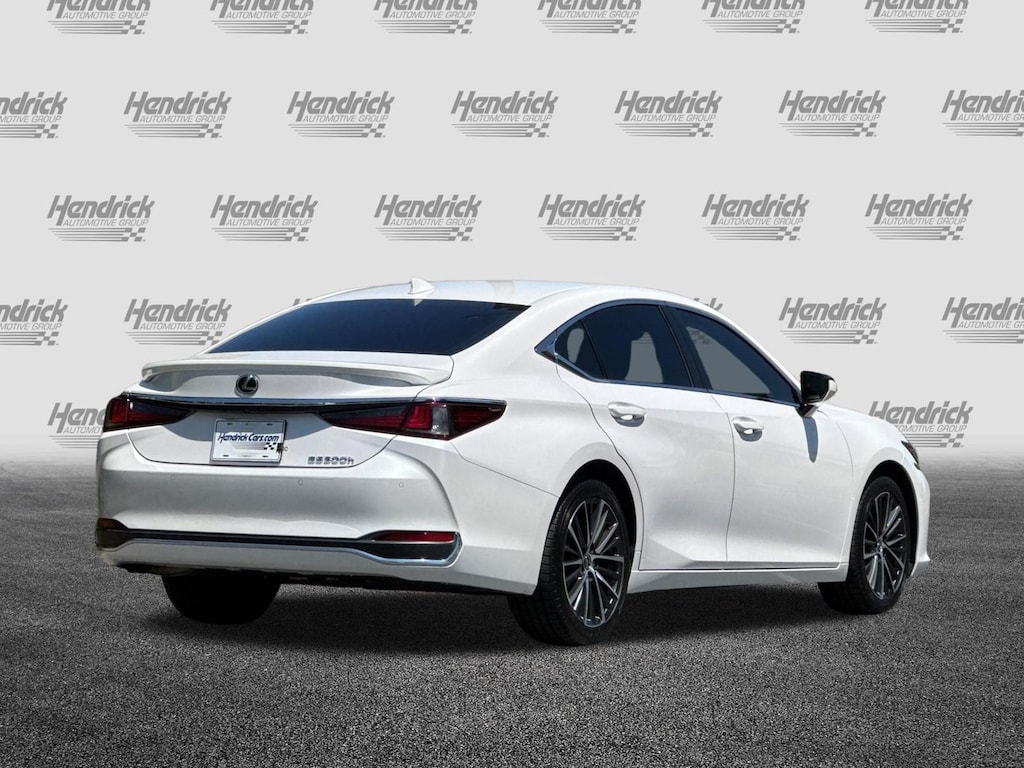Used 2025 Lexus ES 300h Sedan