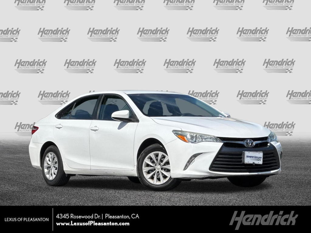 Used 2016 Toyota Camry LE Sedan