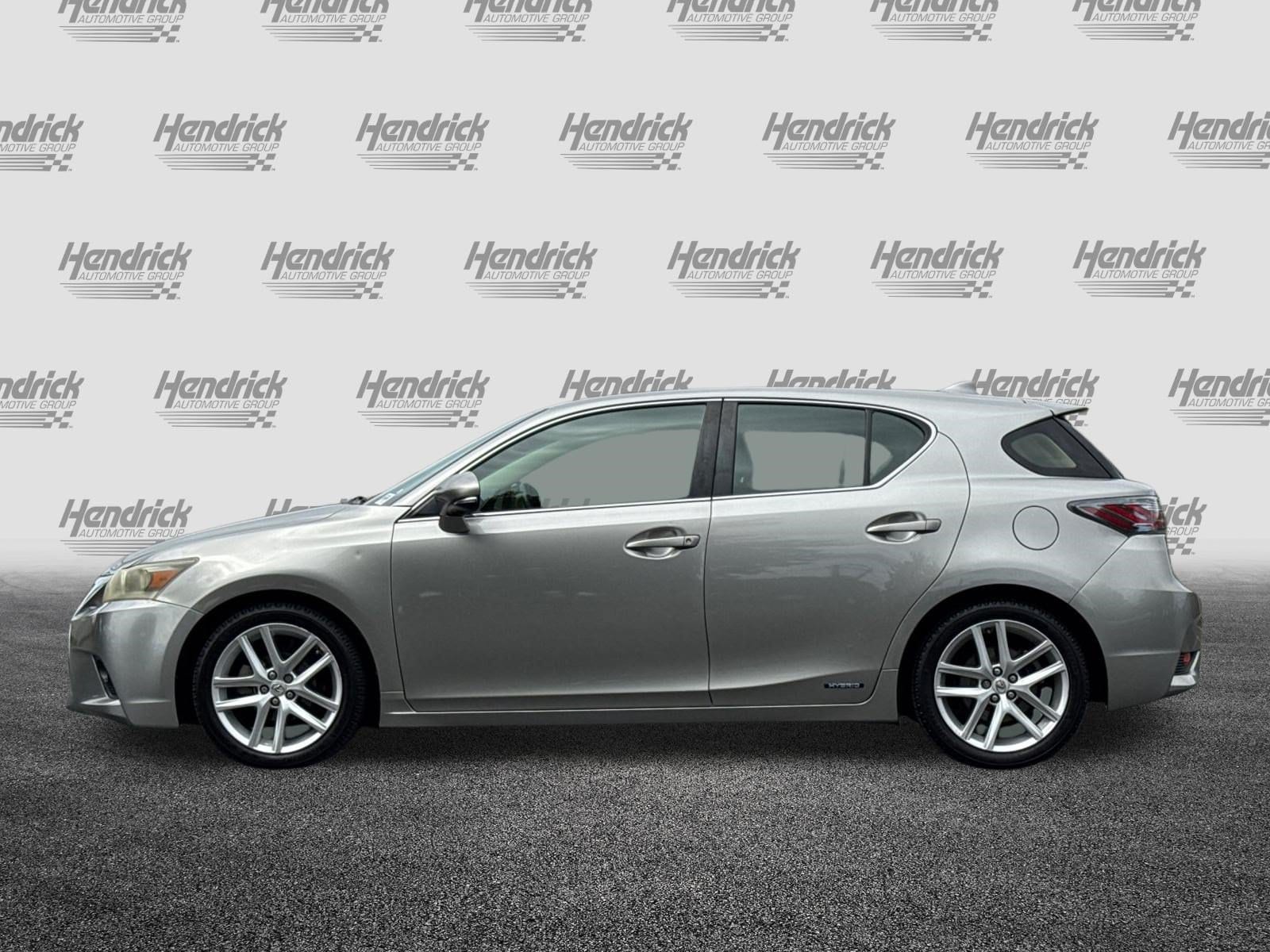 2017 LEXUS CT 200h