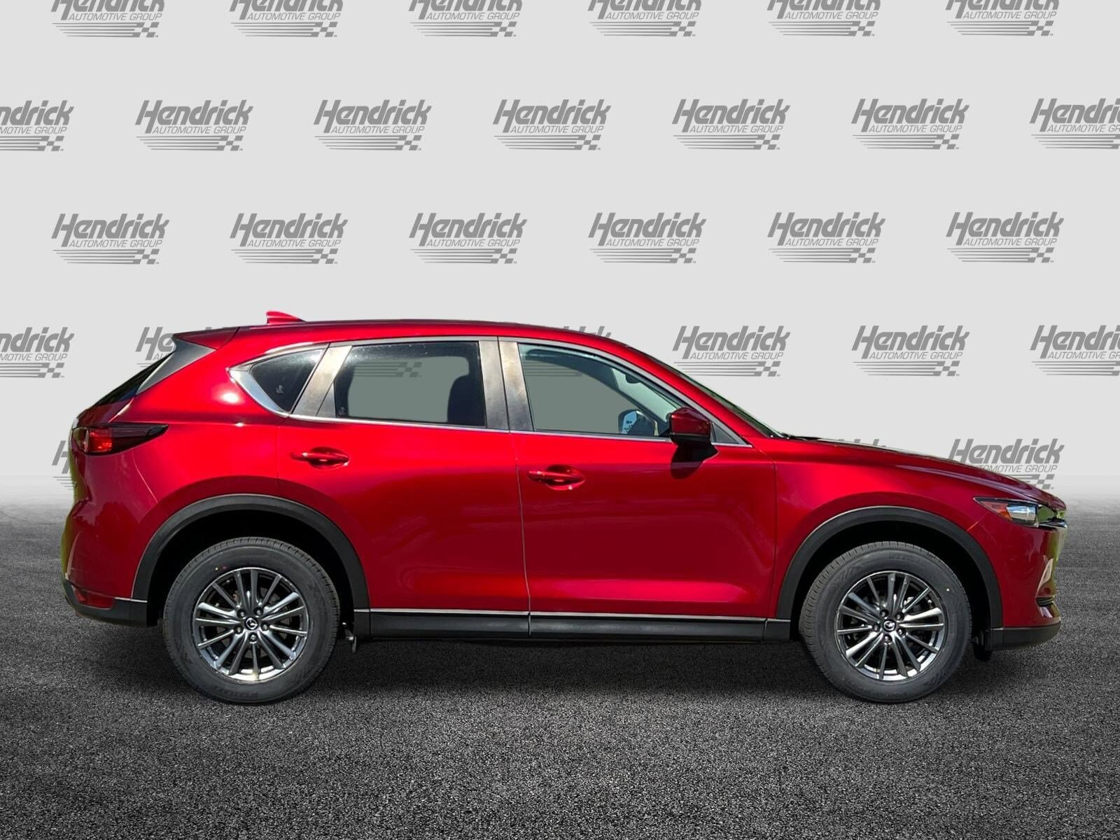 2017 Mazda CX-5 Touring photo 3
