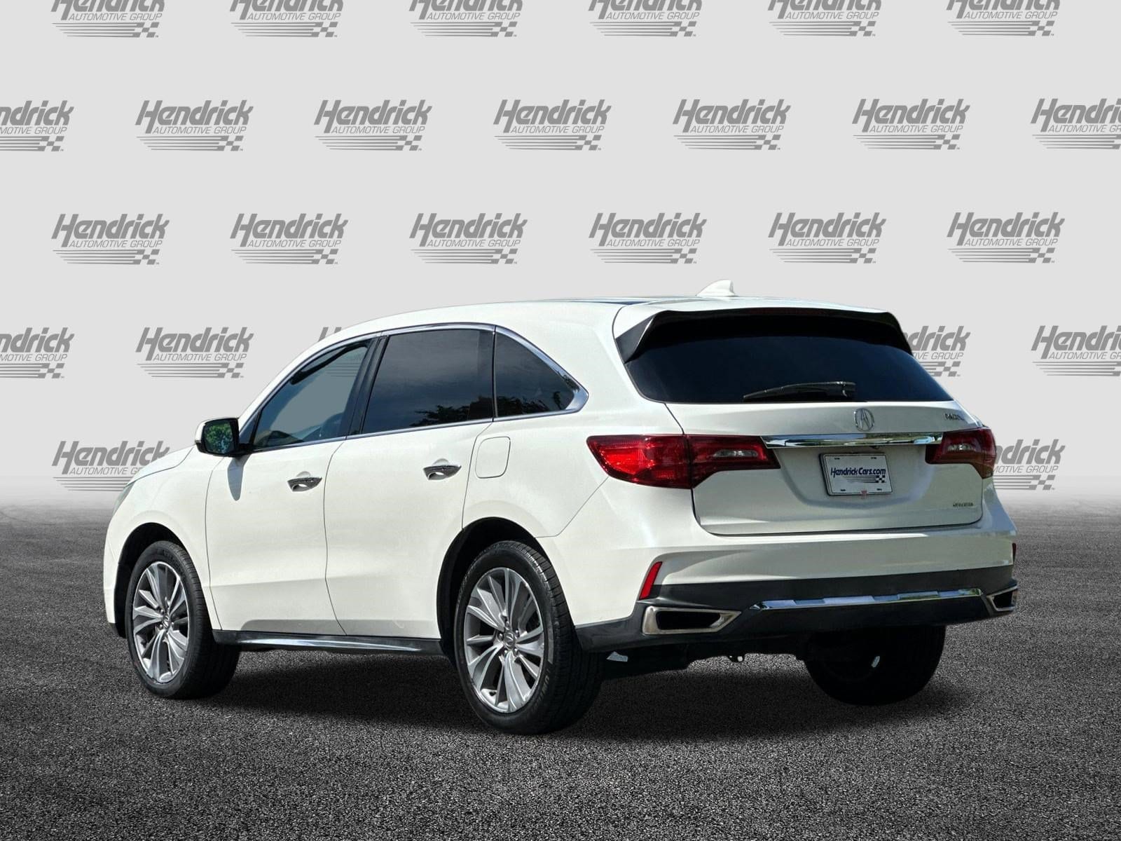 2018 Acura MDX SH-AWD w/Technology Pkg photo 5