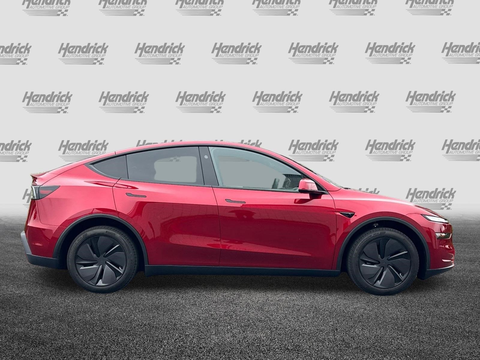 2026 Tesla Model Y Premium photo 2