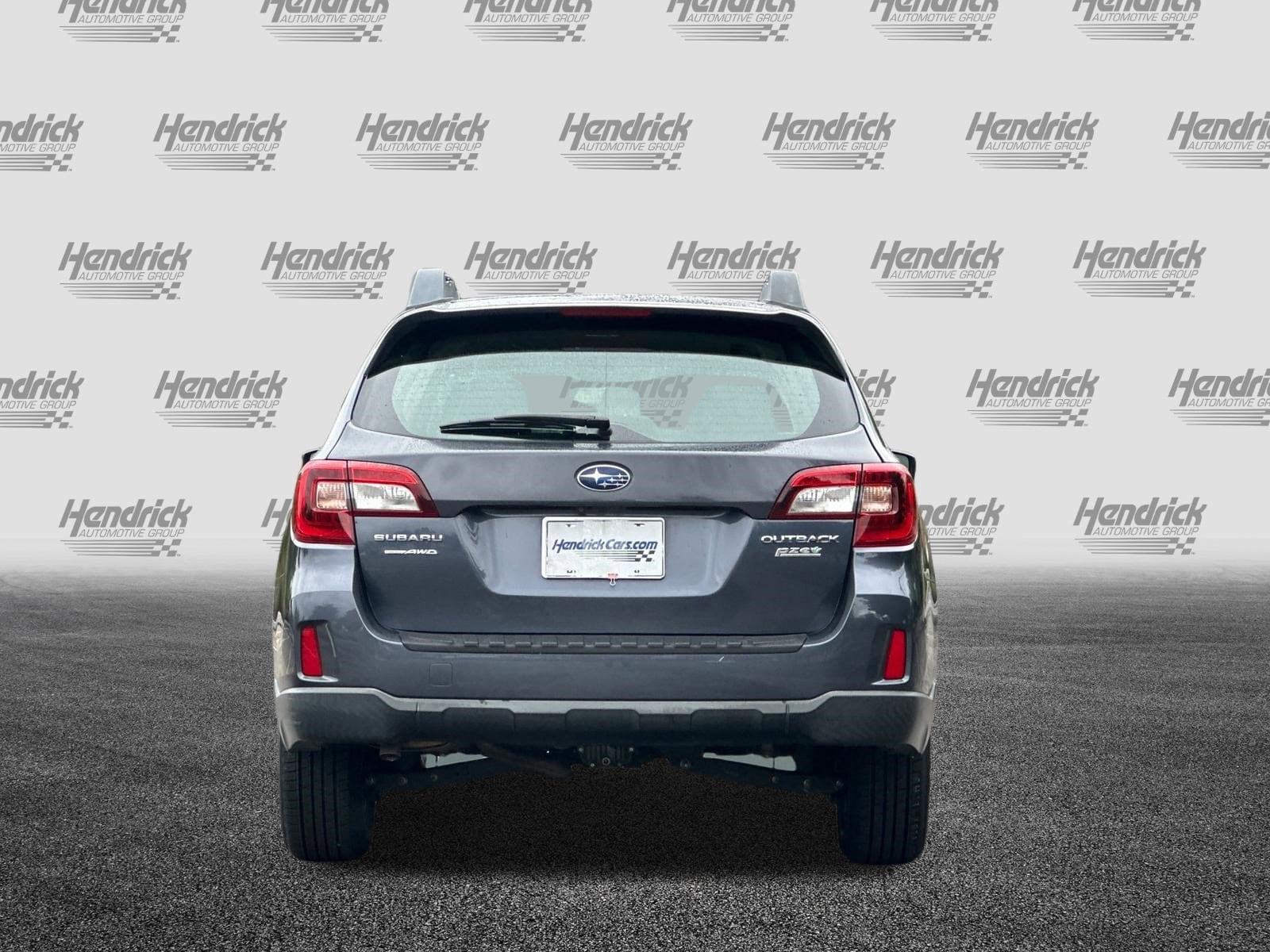 2017 Subaru Outback photo 4
