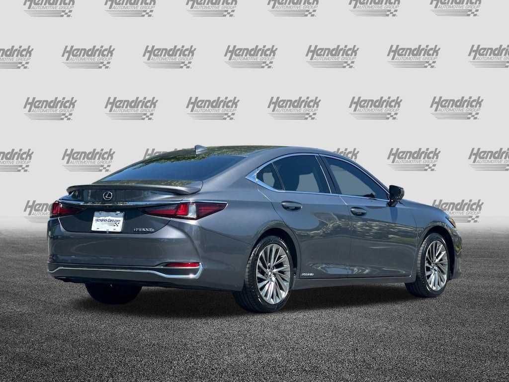 Used 2019 Lexus ES 300h Ultra Luxury Sedan