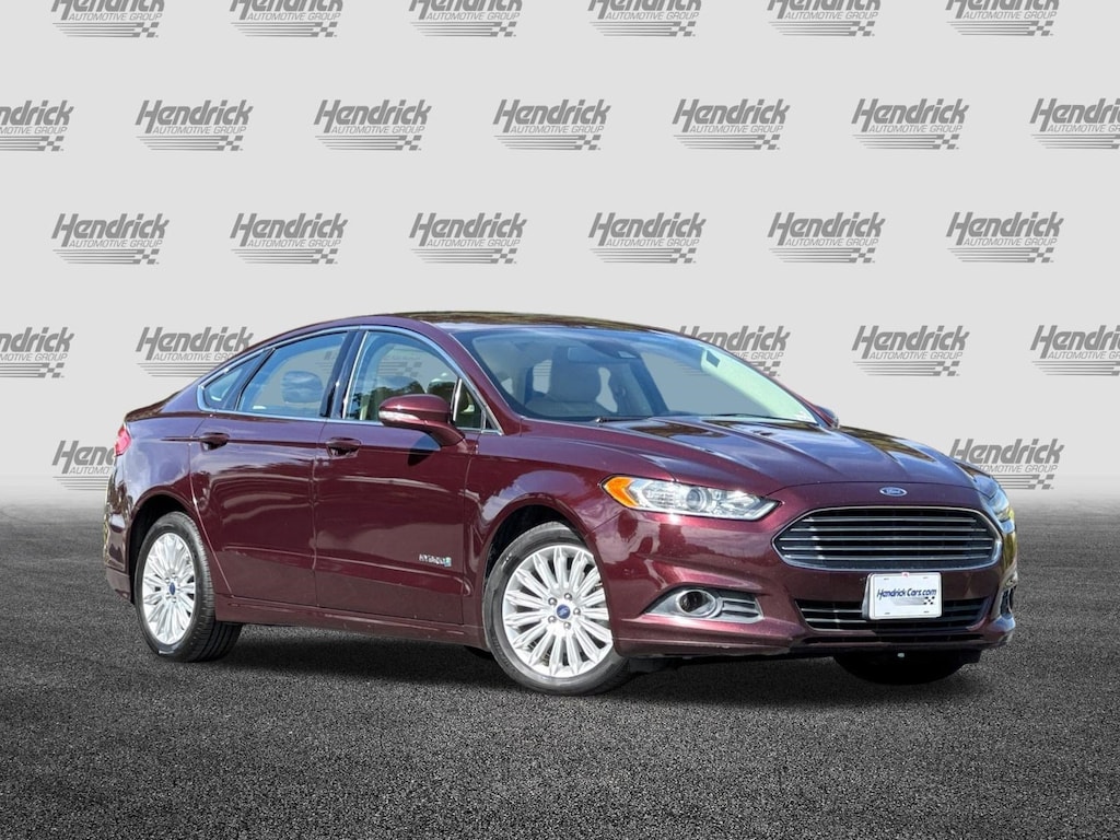 Used 2013 Ford Fusion SE Hybrid Sedan