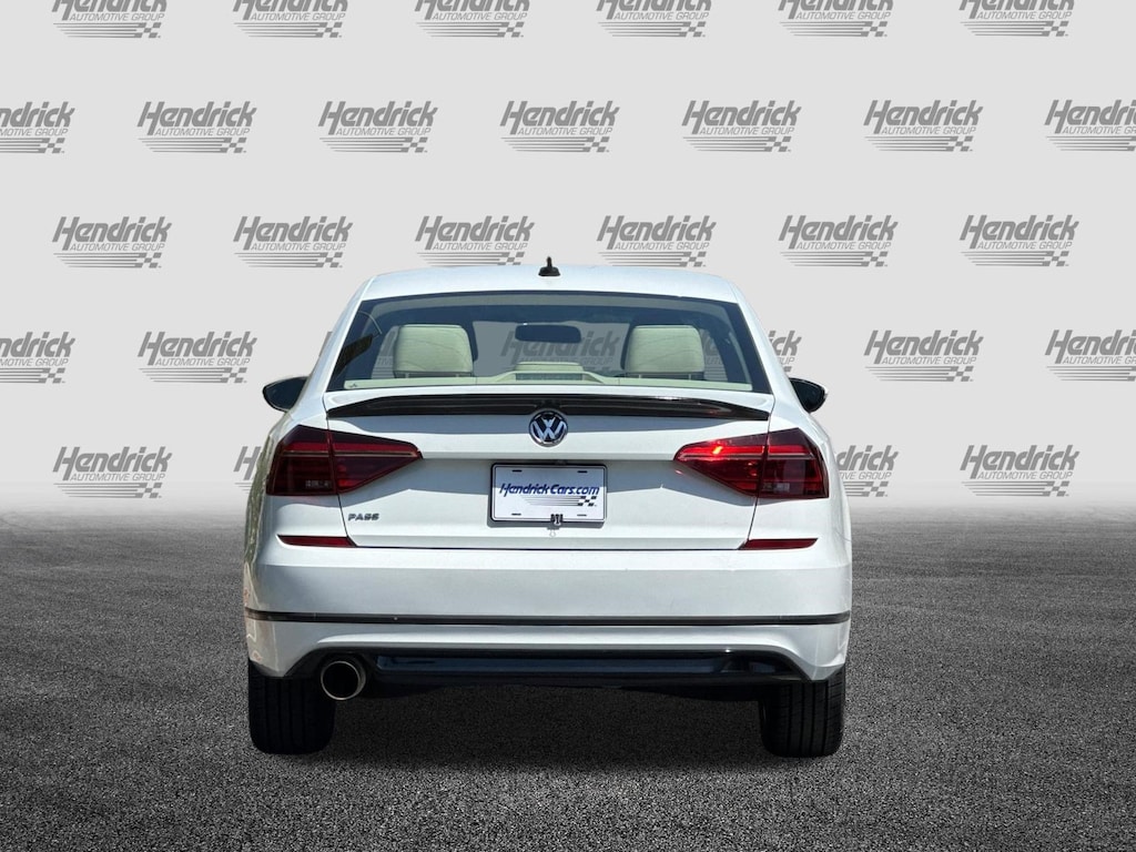 Used 2018 Volkswagen Passat R-Line Sedan