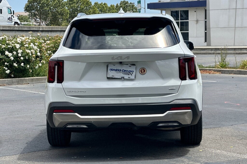 Used 2025 Kia Sorento Hybrid SX Prestige SUV