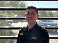 Staff member Michael Sullivan from ID_05b75ca919f8