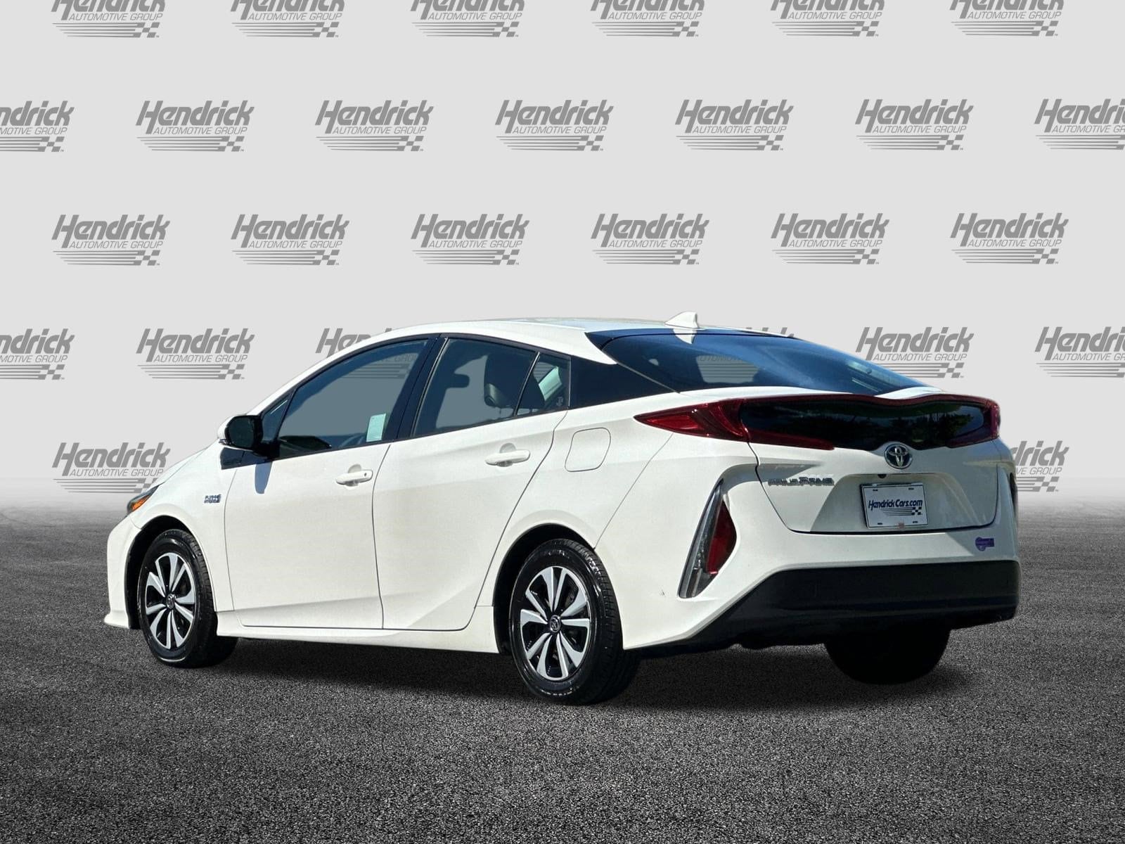 2019 Toyota Prius Prime Premium photo 5