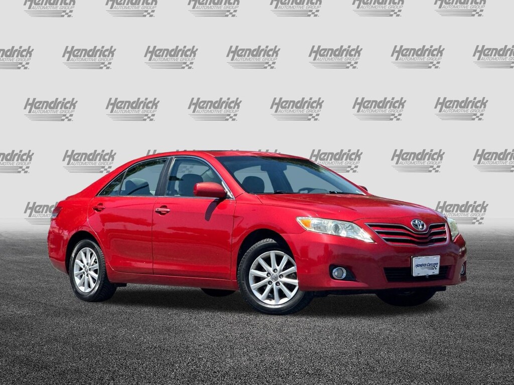 Used 2011 Toyota Camry XLE Sedan