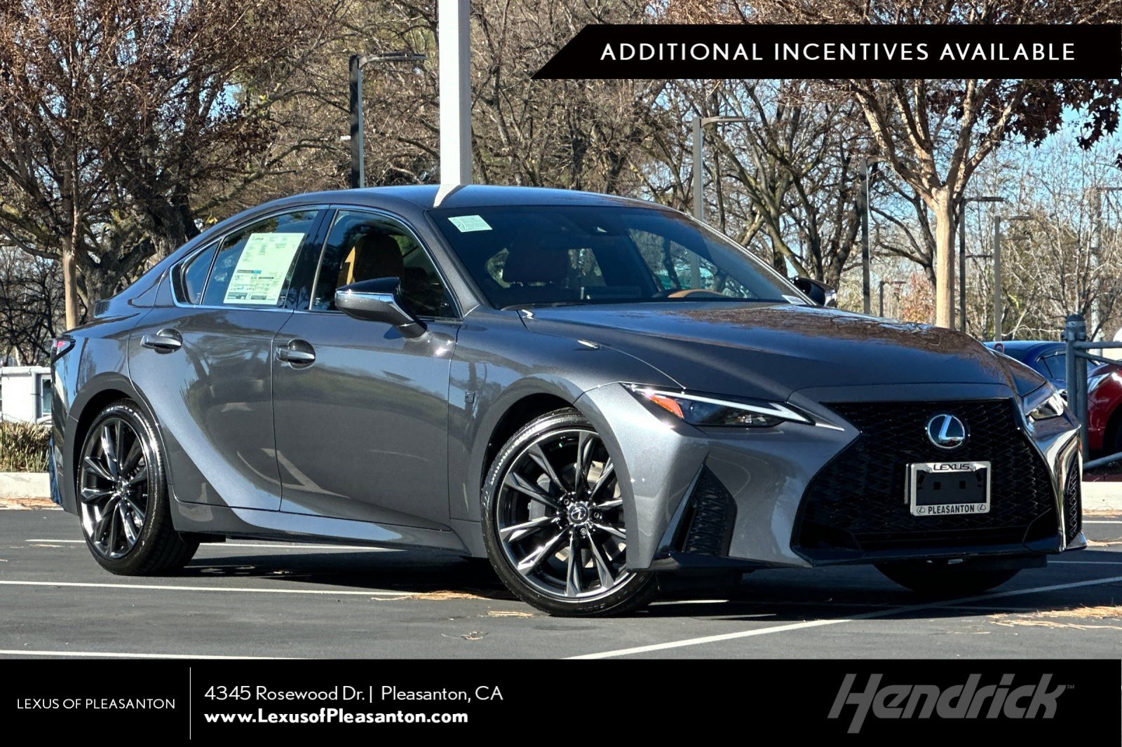 2025 Lexus IS 300 F SPORT DESIGN's photo