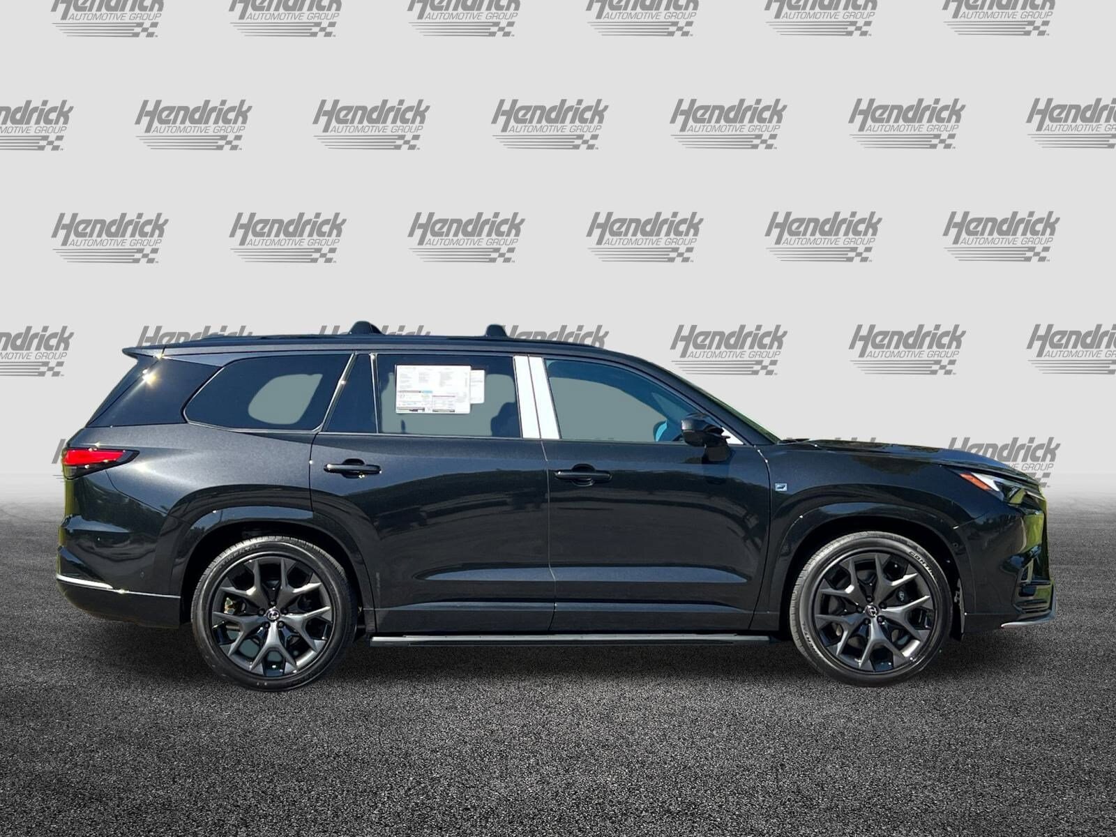 2025 Lexus TX 500h F SPORT Performance Premium photo 4