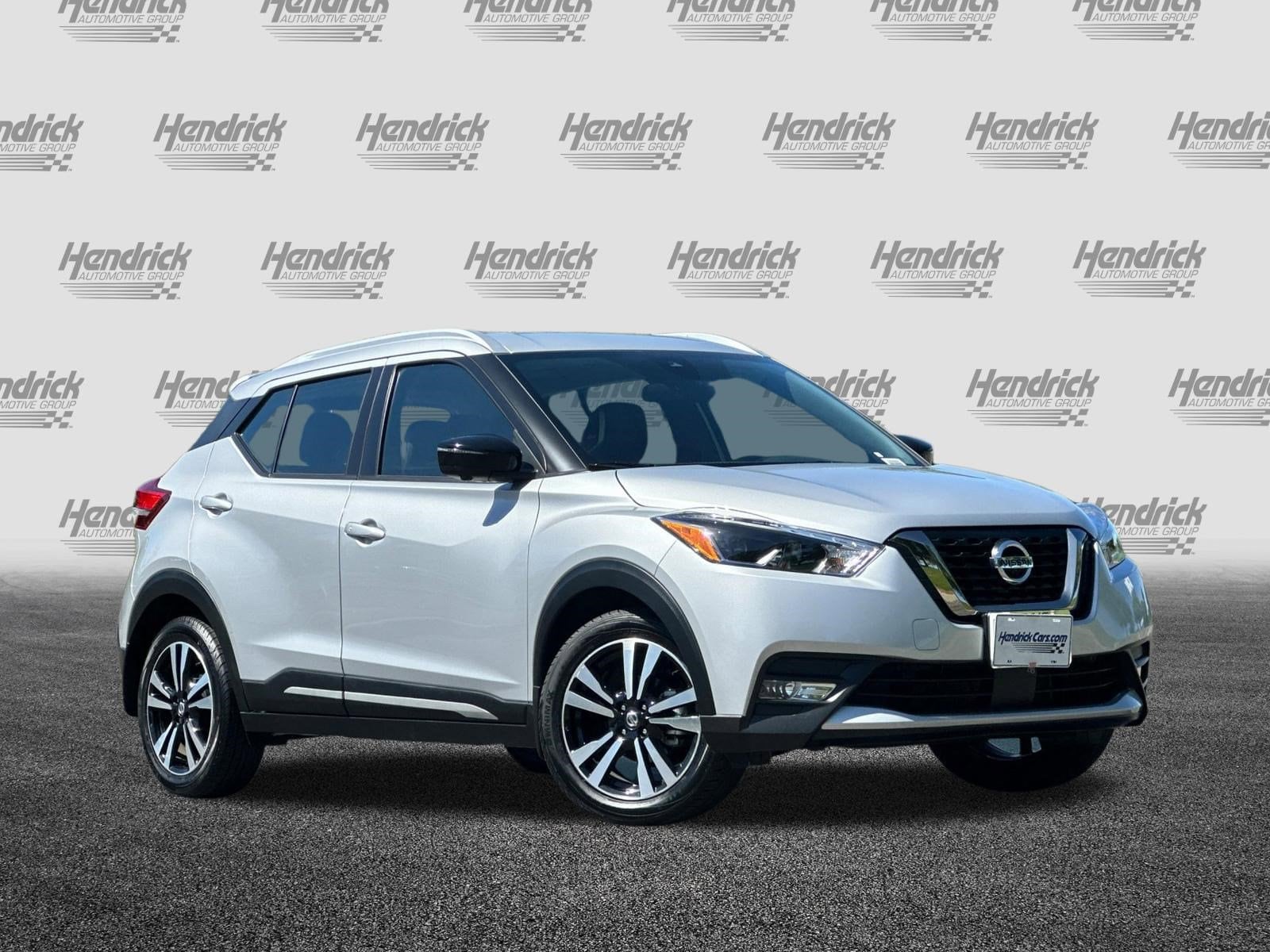 Used 2020 Nissan Kicks SR with VIN 3N1CP5DV4LL551988 for sale in Pleasanton, CA